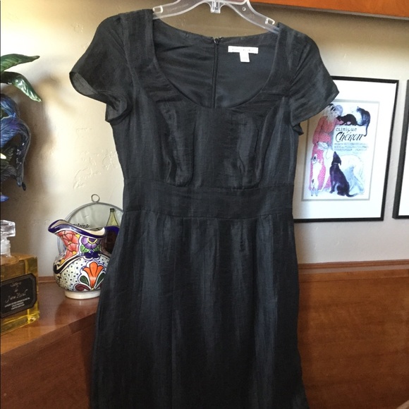 🥂 Classy LBD🥂 - Picture 1 of 4